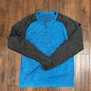 Lululemon Henley - Large